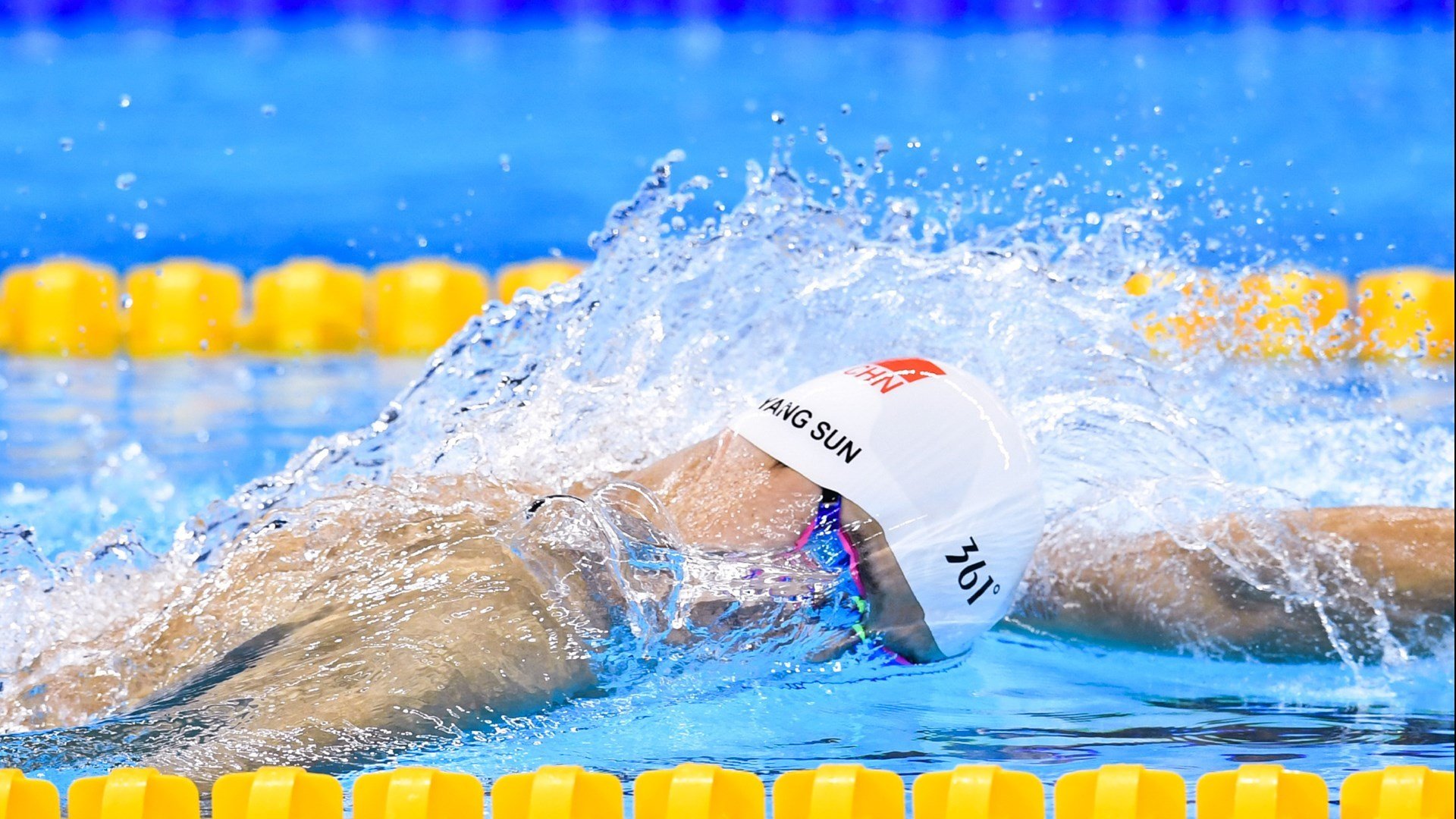 体育赛场最经典瞬间回顾，体育赛场最经典瞬间回顾是什么