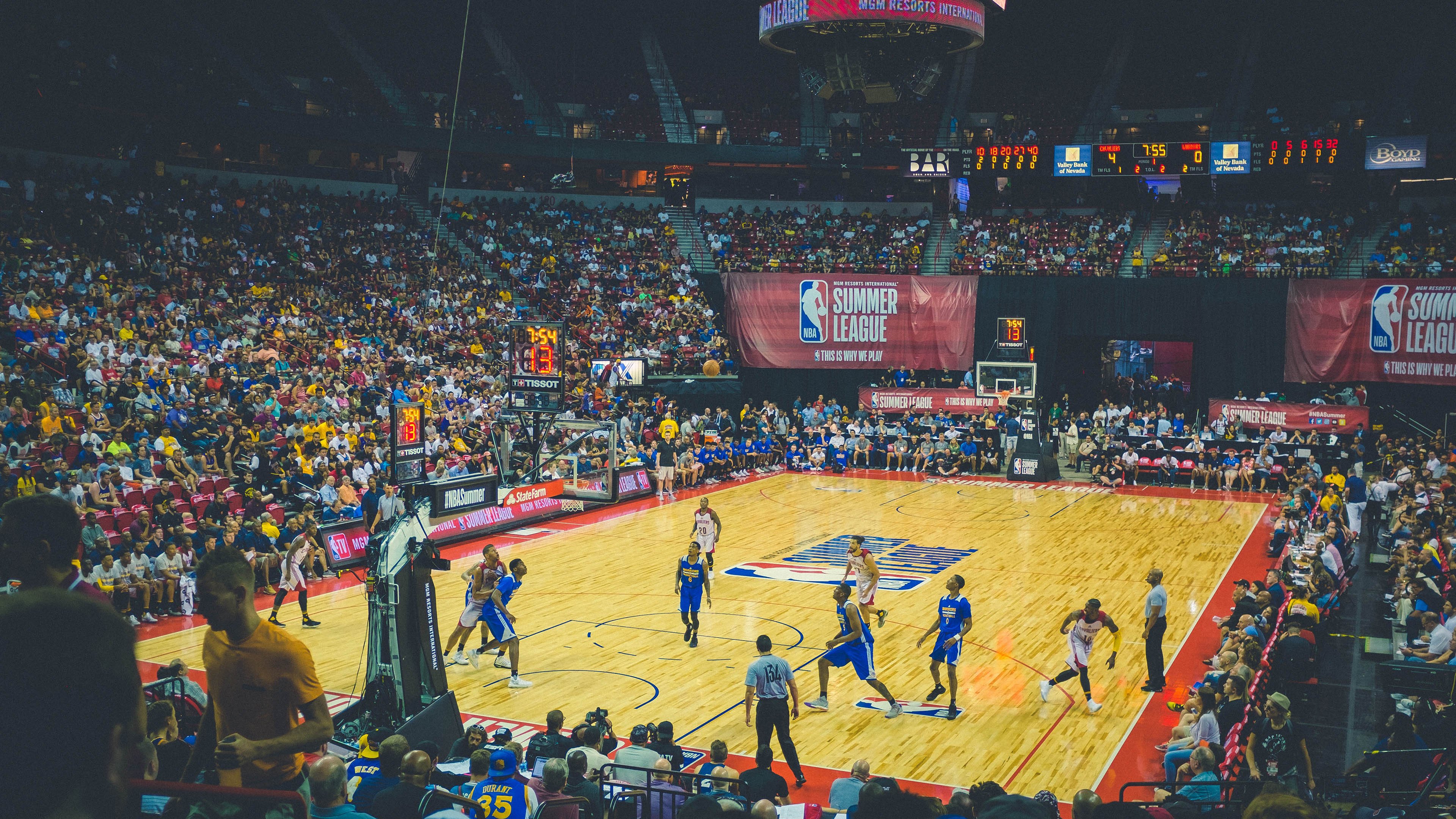 全场沉默！这一球太不可思议